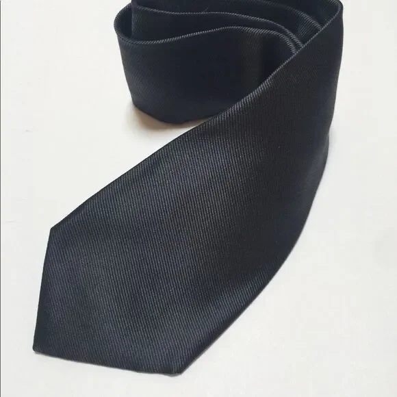 Giorgio Armani Silk Tie  - Picture 2 of 8